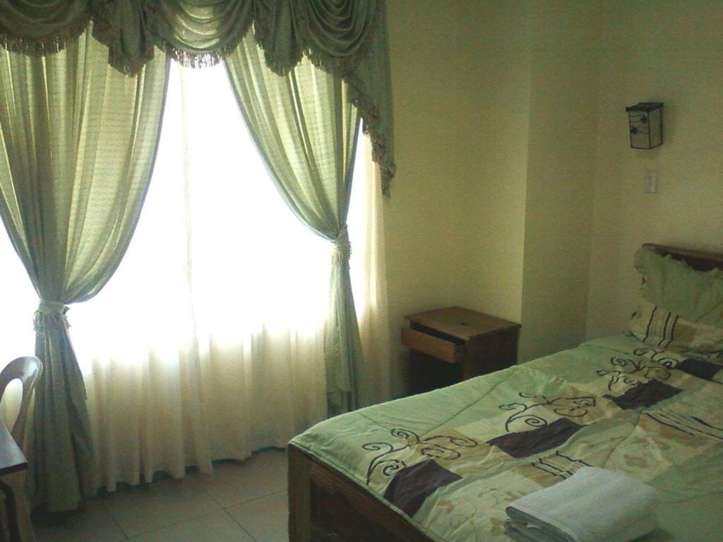 Oyo 765 Ibay Zion Hotel Baguio City Pokoj fotografie